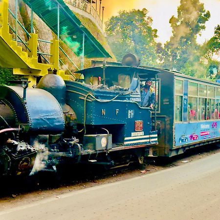 Hotel Lee Green- Best Family Hotel In Darjeeling دارجيلنغ المظهر الخارجي الصورة